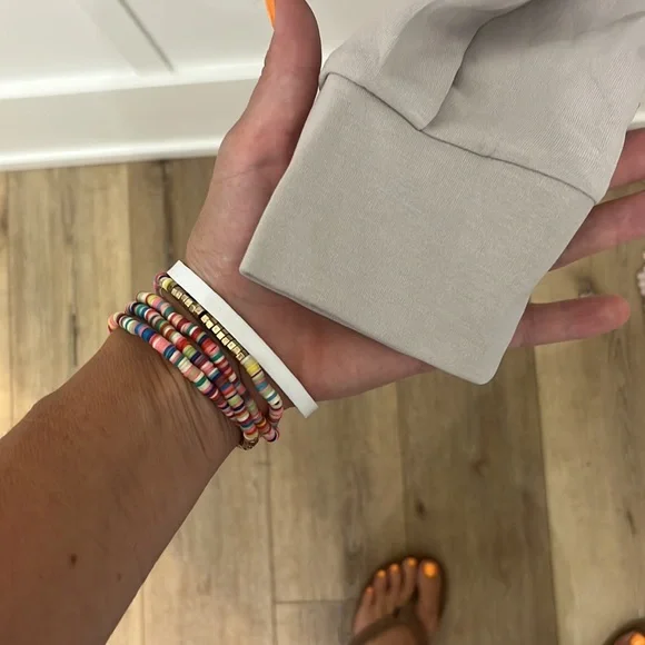 Athleta Seasoft Crewneck Sweatshirt S NWT - Picture 5 of 6